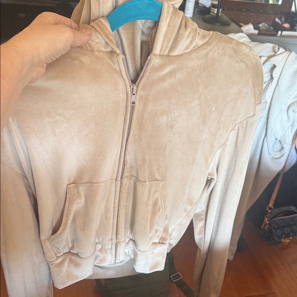 Women's Tan Jacket